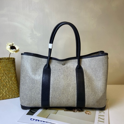 Hermes/愛馬仕 Garden Party花園包，框F刻，熊貓配色