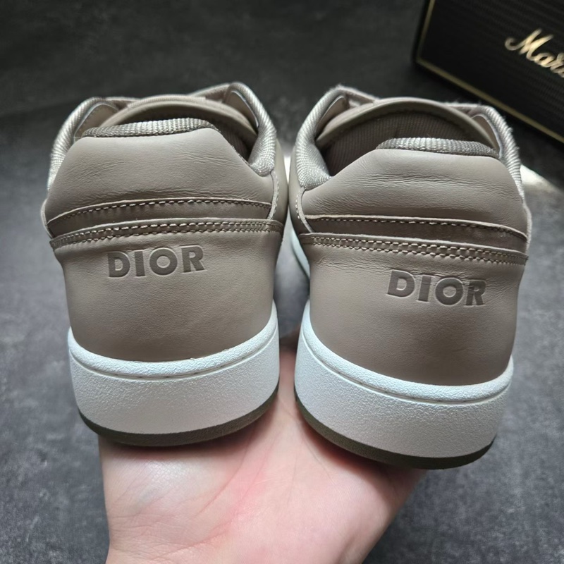 DIOR迪奧 新款米白 44碼 98新-2