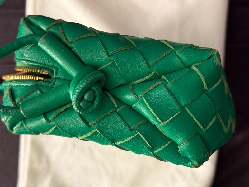 Bottega Veneta loop相機包-5