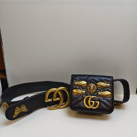 Gucci/古馳  昆蟲款黑金腰帶腰包