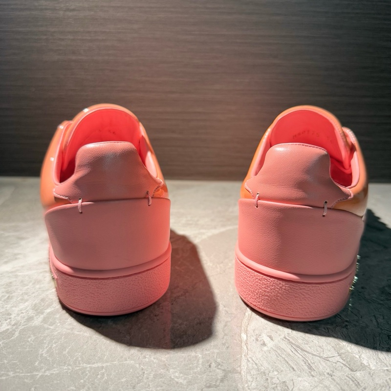 LV路易威登女鞋粉色漆皮亮面休閒板鞋 36碼-2