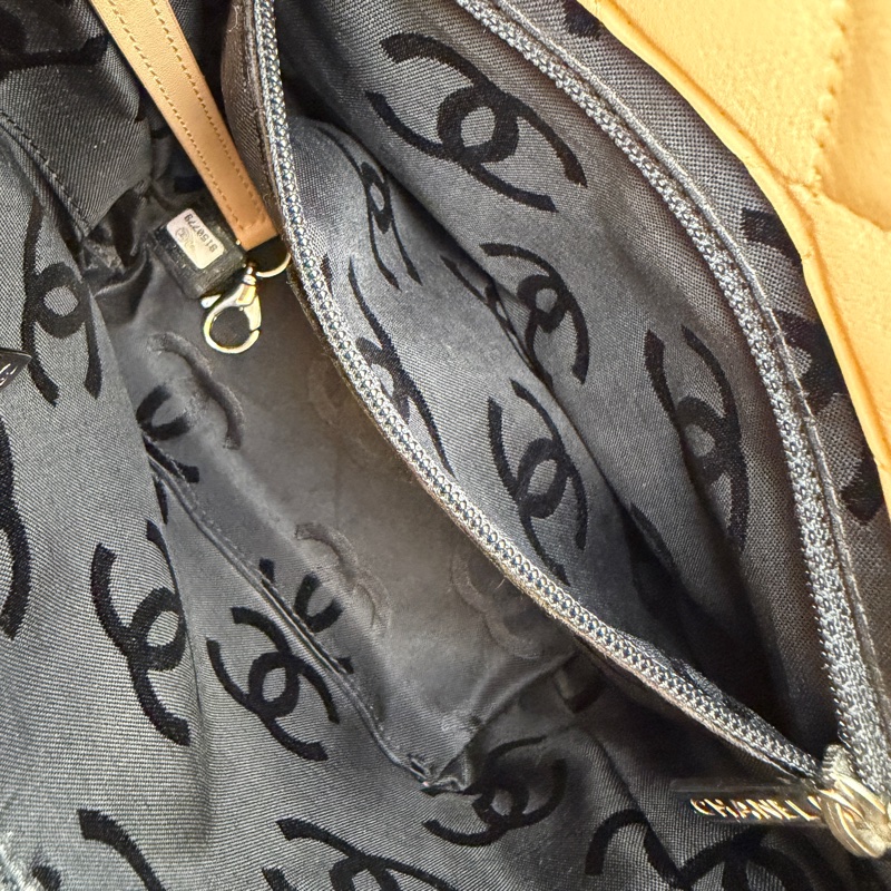 CHANEL 康朋 迷你 菜籃子 tote 奶茶色X黑色-3