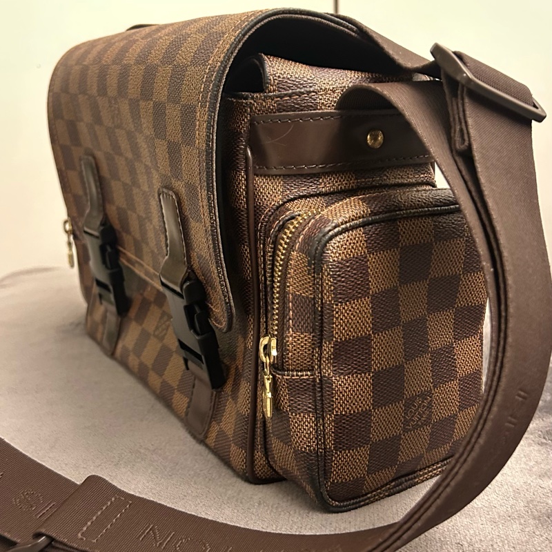 Louis Vuitton Damier LV Reporter Melville Messenger Bag-2