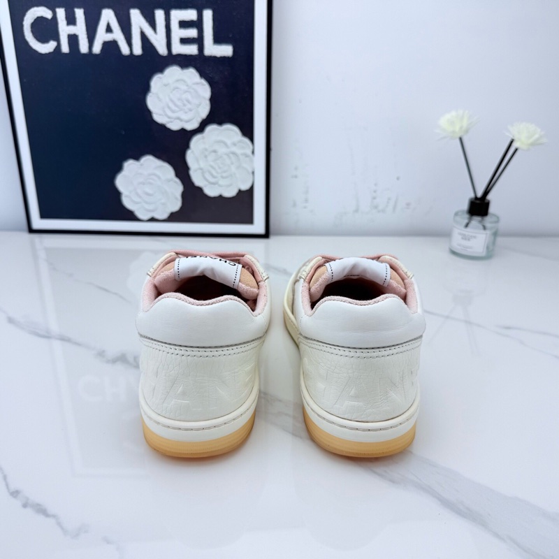 chanel香奈兒 白粉板鞋 36.5碼 🧡-2