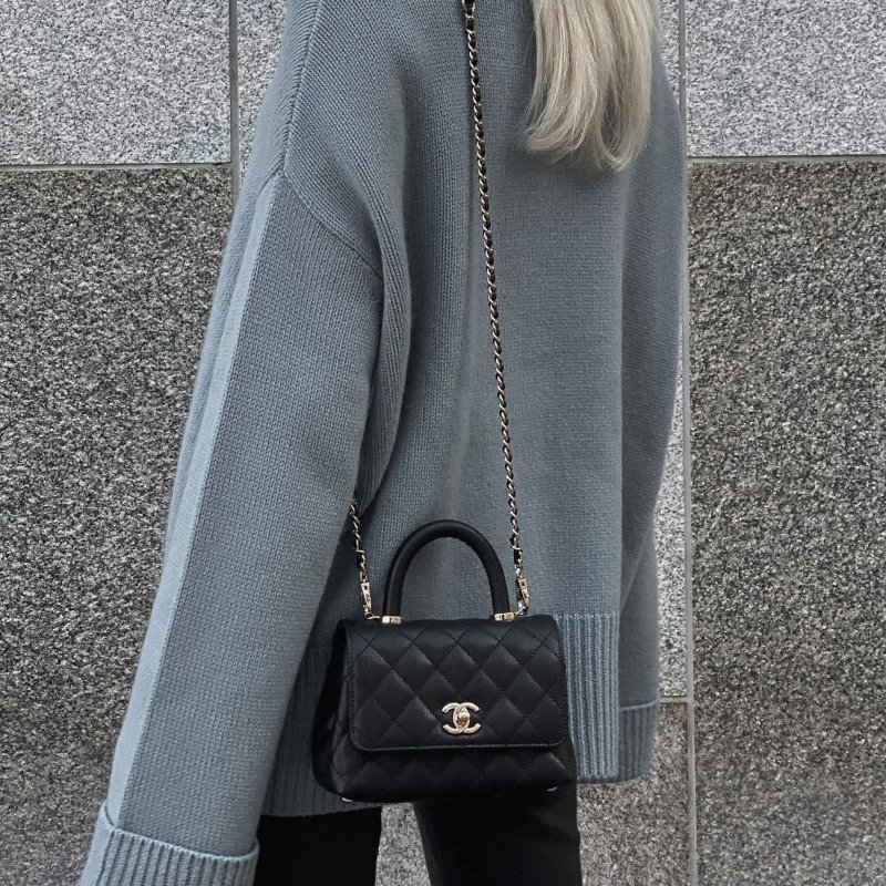 KÉSH 凱仕國際精品【限量甜美收藏款】CHANEL CF Mini 愛心吊墜鏈條包 香奈兒 Classic Flap Mini｜櫻花粉羊皮｜愛心鏈帶設計-1