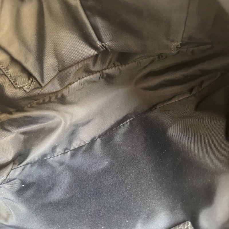 Gucci古馳黑色老花尼龍郵差包 底長27cm配塵袋-6