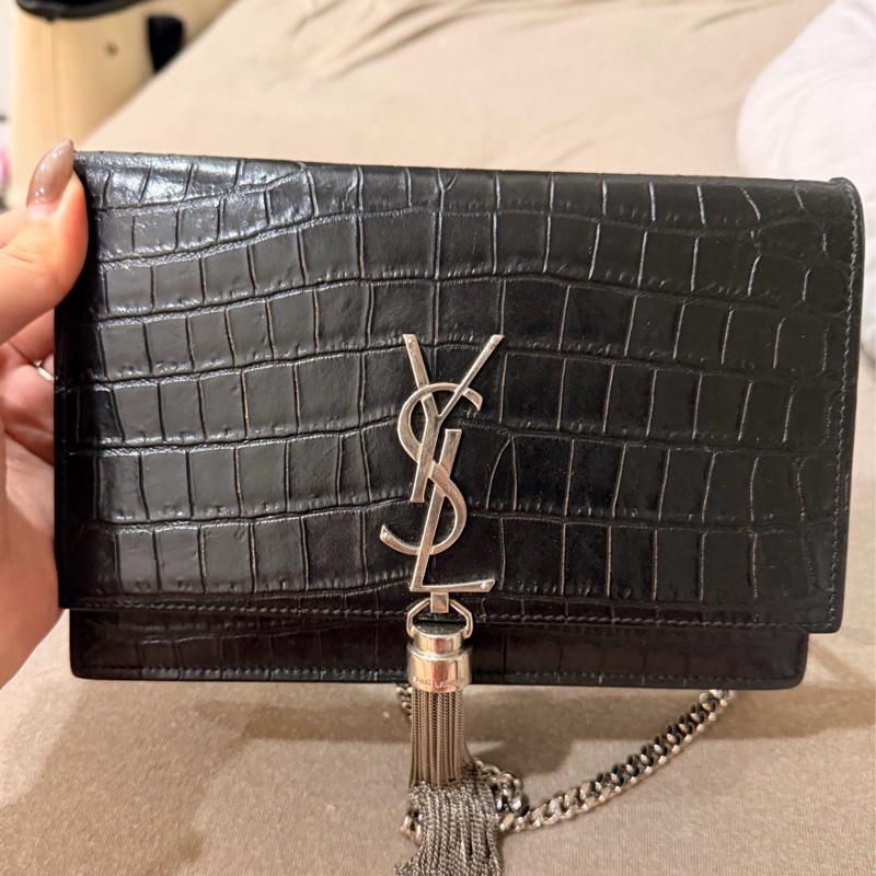 ysl 鱷魚流蘇 woc-0