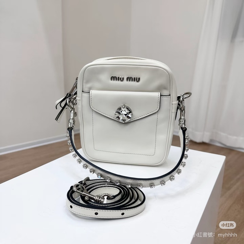 Miu Miu • 白銀限定水鑽雙肩帶相機包-2