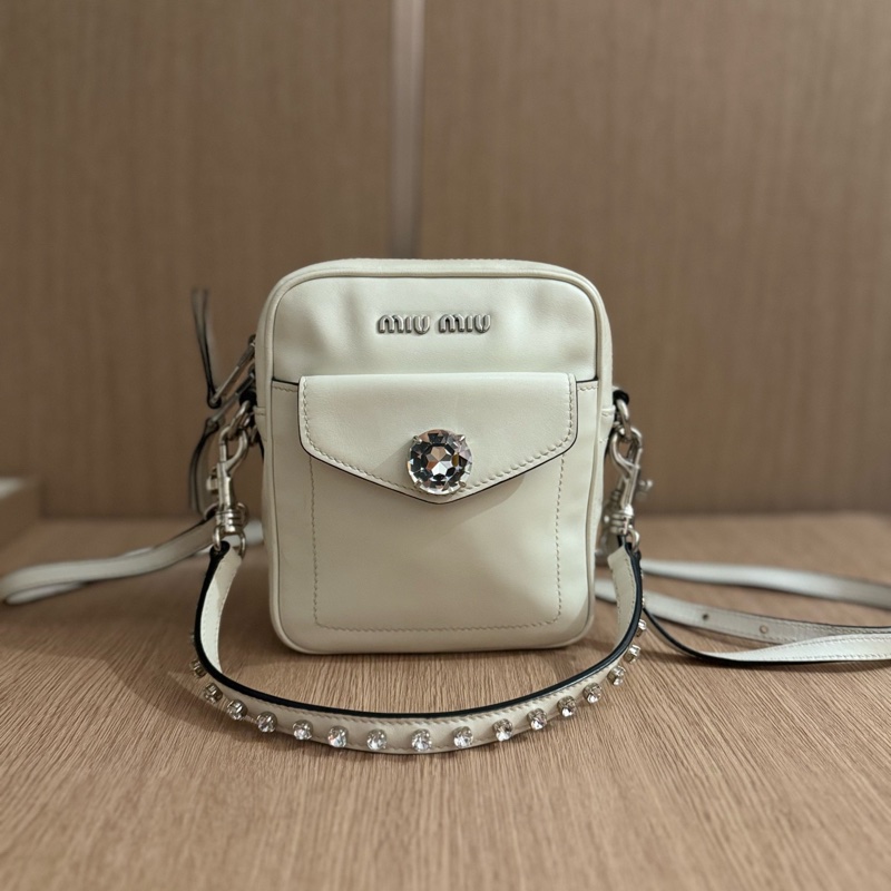 Miu Miu • 白銀限定水鑽雙肩帶相機包-3