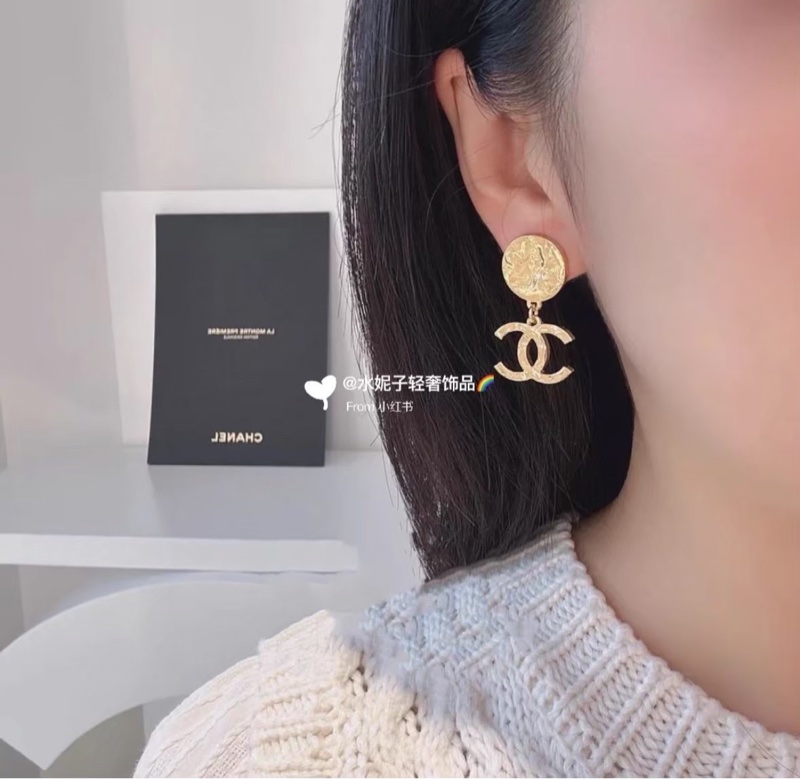 現貨💎香奈兒耳夾 熔岩垂墜雙C-5