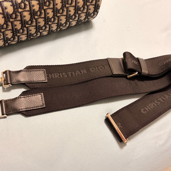 Dior DIOR 卡其色帆布老花提花 圓通 斜背包-13