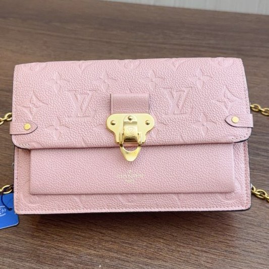 路易威登/Louis Vuitton 櫻花粉金扣全皮Vavin Woc鏈條包-6