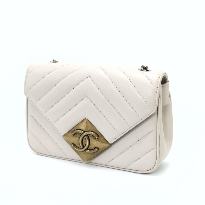 CHANEL 限量款V紋肩背斜背信封包 20*13*5 95新 配件塵袋 購證 保卡-3