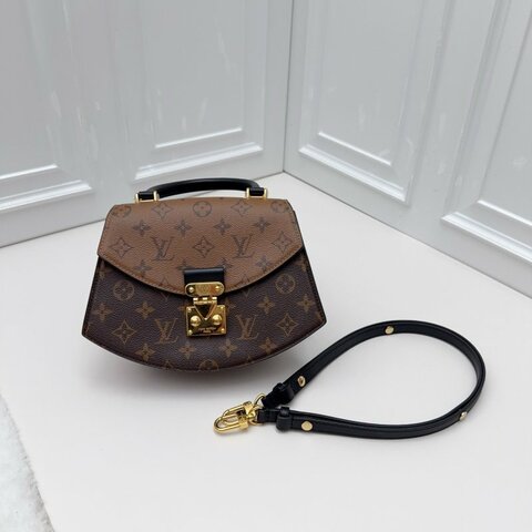 芯片款 路易威登/Louis Vuitton Tilsitt拼色金扣扇子包