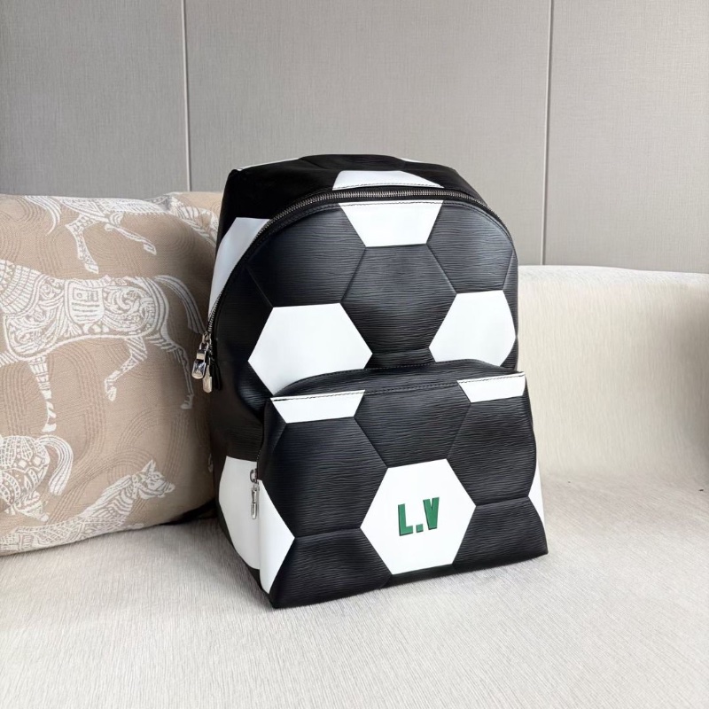 LV 世界杯限定水波紋後背包黑白熊貓配色 牛皮28*40*20  95新 配件塵袋-6
