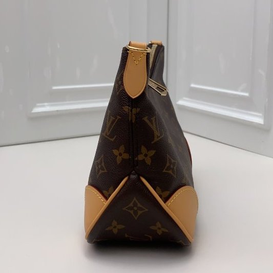 全新品 路易威登/Louis Vuitton 老花黃牛角肩背包 芯片款-3