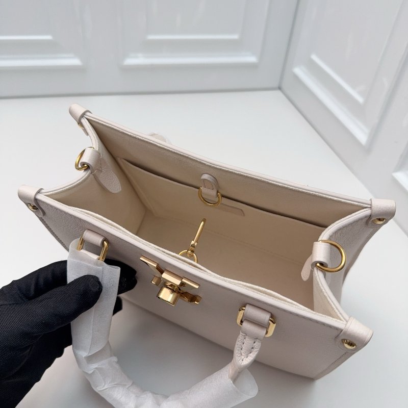 路易威登/Louis Vuitton lock go 顆粒牛皮 粉色叢林手提托特包 芯片款-4