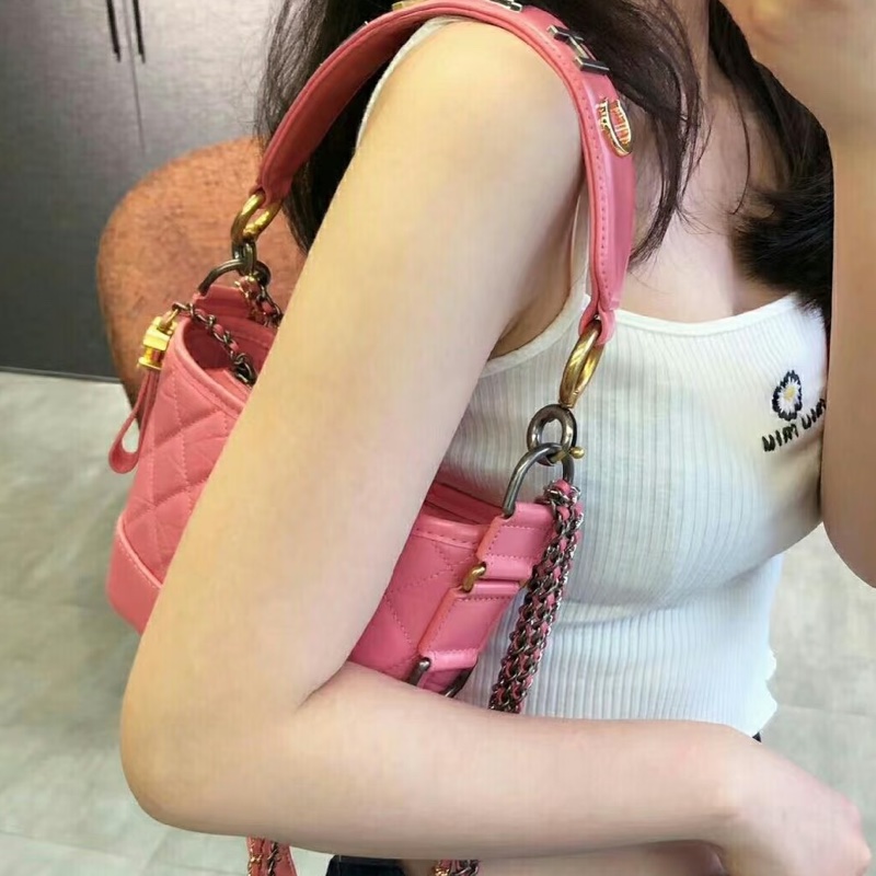 CHANEL香奈兒Gabrielle系列粉色流浪包小號🌸-7