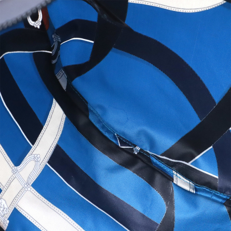愛馬仕 Cavalcadour Airsilk Duffle 38 單肩手提包，100% 真絲，藍橙色 A 印章-9