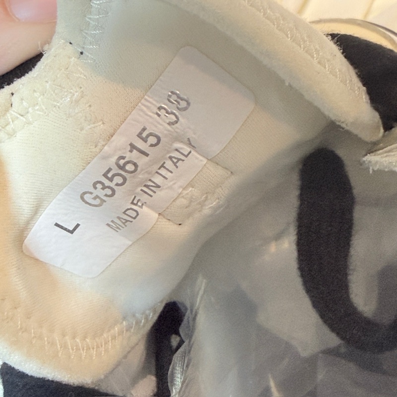 CHANEL/香奈兒 黑白雙C金扣運動鞋 38碼 95新-5