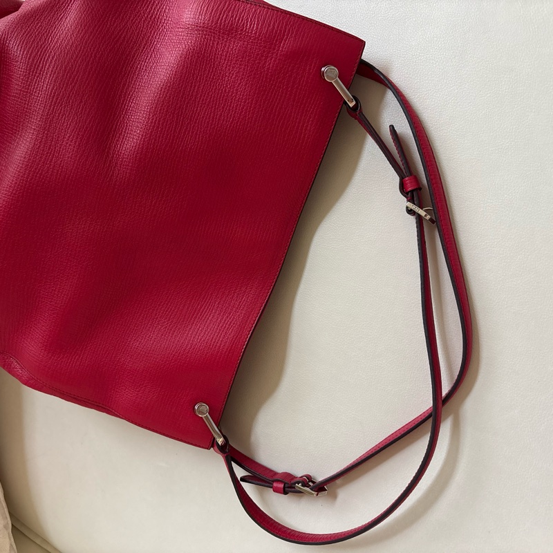 Tod’s鬆弛感十足的包包-9