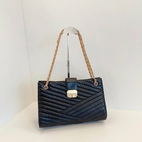 香奈兒/Chanel 黑金V紋2.55牛皮鏈條托特包