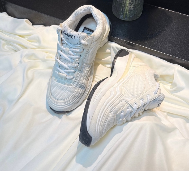CHANEL/香奈兒 米白色雙C麂皮休閒鞋 35碼 99新-6