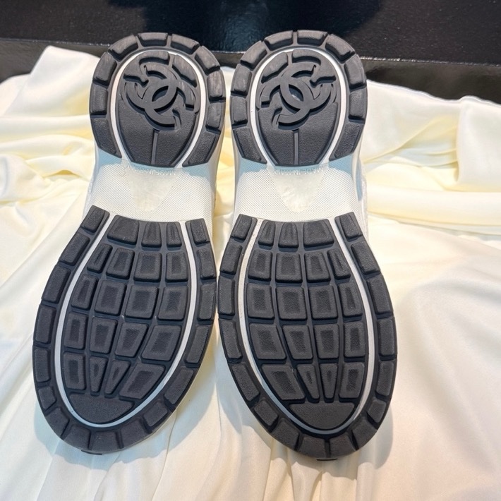 CHANEL/香奈兒 米白色雙C麂皮休閒鞋 35碼 99新-7