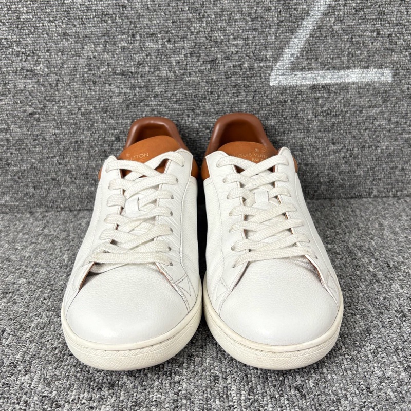 Louis Vuitton路易威登 白色板鞋尺碼 41.5碼 🧡-1