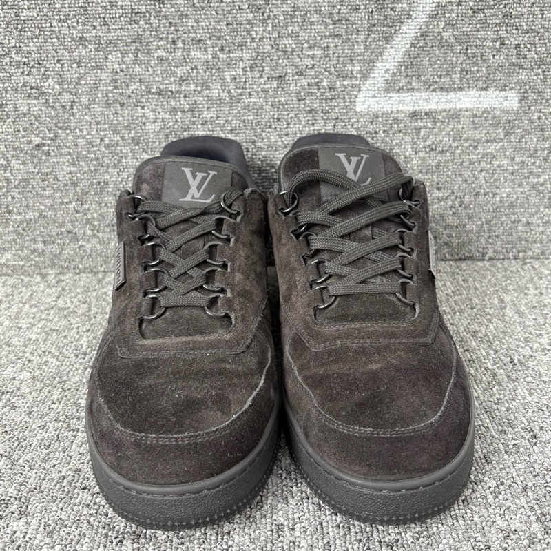 LouisVuitton 路易威登 黑色麂皮trainer板鞋尺碼 41.5碼 🧡-1