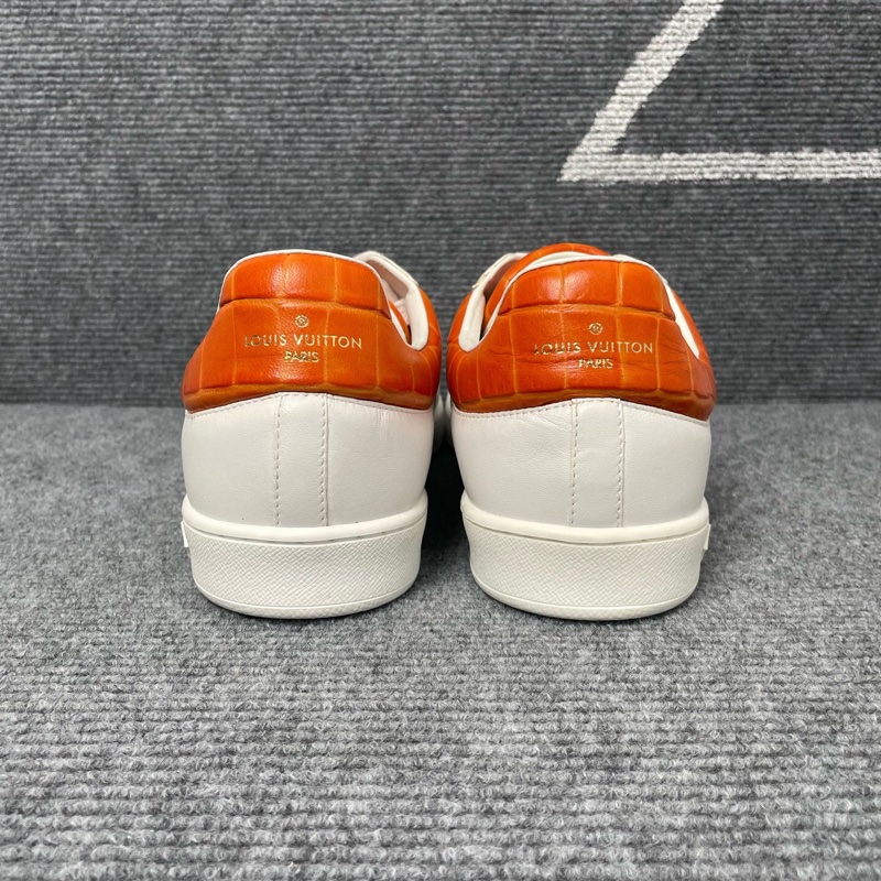 僅試穿 99.9新 LouisVuitton路易威登 白色皮面橙尾板鞋 41.5碼 🧡-2
