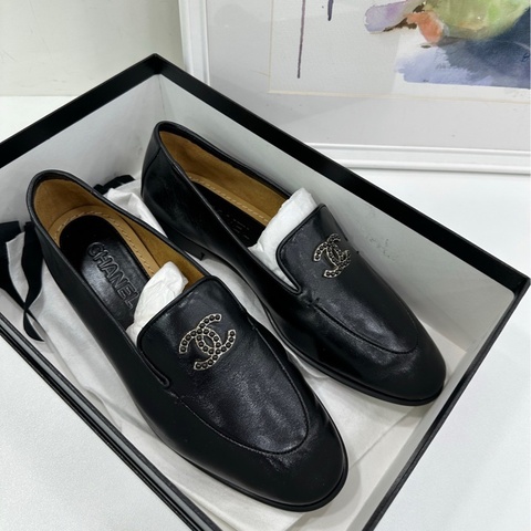 Chanel 香奈兒 23b 雙c logo 黑色油面小牛皮樂福鞋 38.5碼 閒置未使用