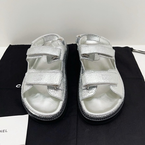 Chanel香奈兒 飛機場走秀款銀色魔術貼涼鞋 全新未使用39.5碼