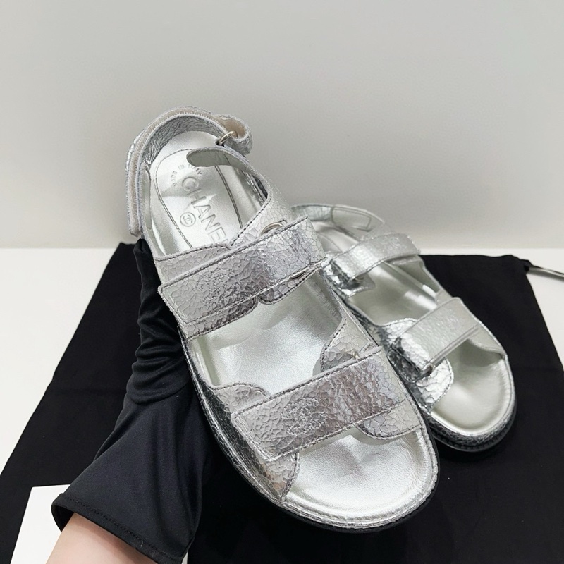 Chanel香奈兒 飛機場走秀款銀色魔術貼涼鞋 全新未使用39.5碼-4