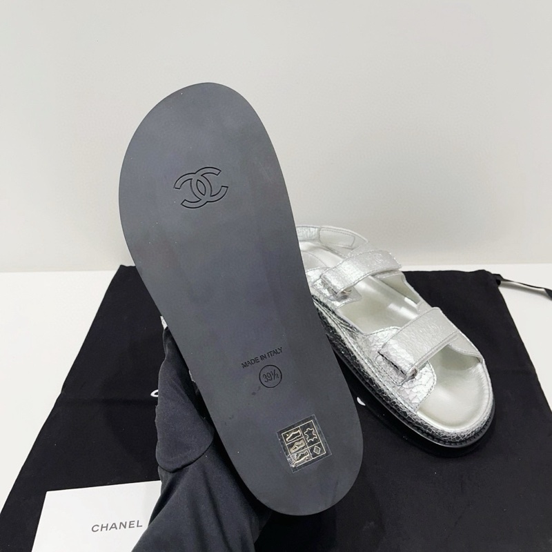 Chanel香奈兒 飛機場走秀款銀色魔術貼涼鞋 全新未使用39.5碼-5