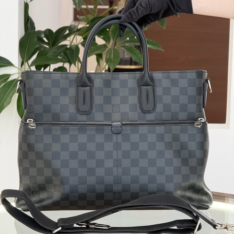 Louis Vuitton 路易威登 男士黑色棋盤格手提肩帶公文包 尺寸37x29