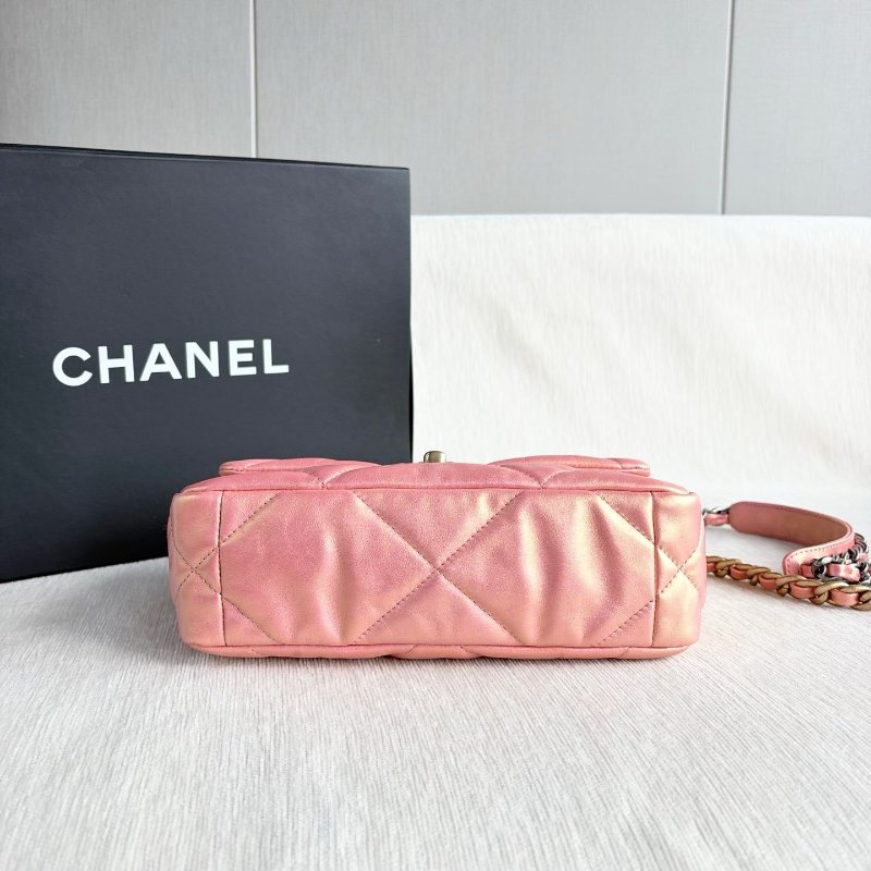 Chanel 幻彩19bag小號 人魚粉 金扣 羊皮 26*17*8 99新配件盒子 塵袋 保卡-5