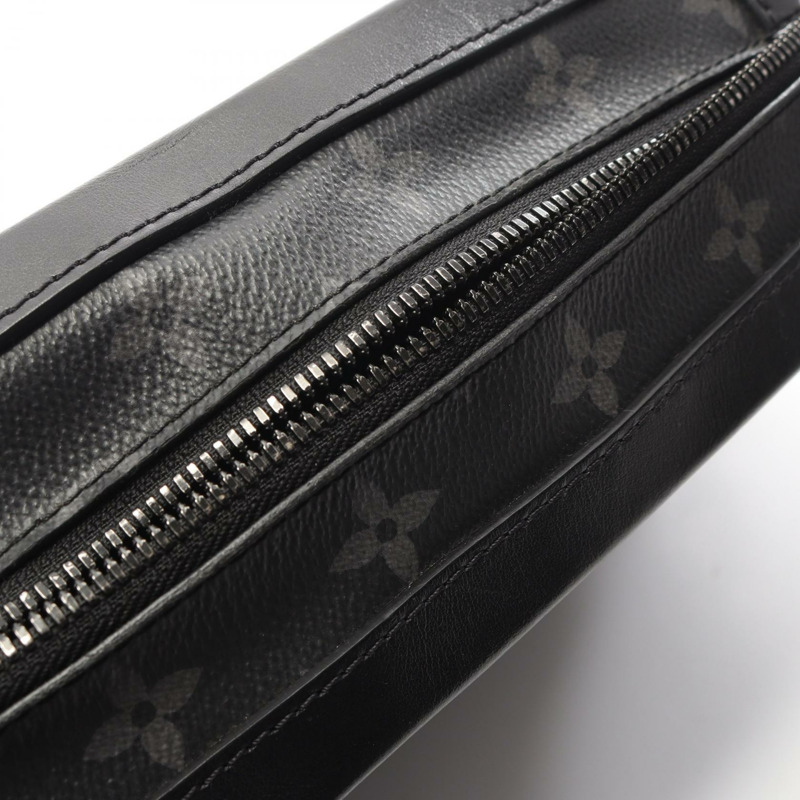 路易威登 Soft Trunk 單肩包 M44730 Monogram Eclipse 帆布 黑色 二手-8