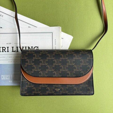 ::CELINE:: Triomphe strap WOC 經典凱旋門老花雙層斜背包