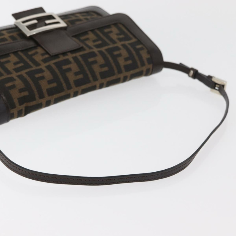【日本直送】FENDI Zucca帆布Mamma Baguette單肩包 黑色棕色 正品 176746SAV-6
