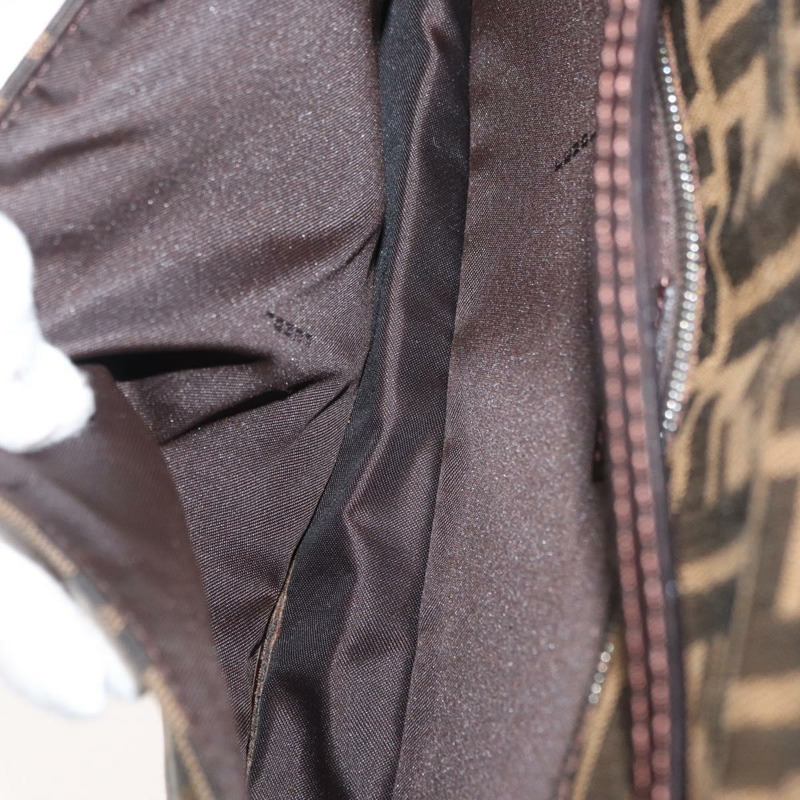 【日本直送】FENDI Zucca帆布Mamma Baguette單肩包 黑色棕色 正品 176746SAV-9
