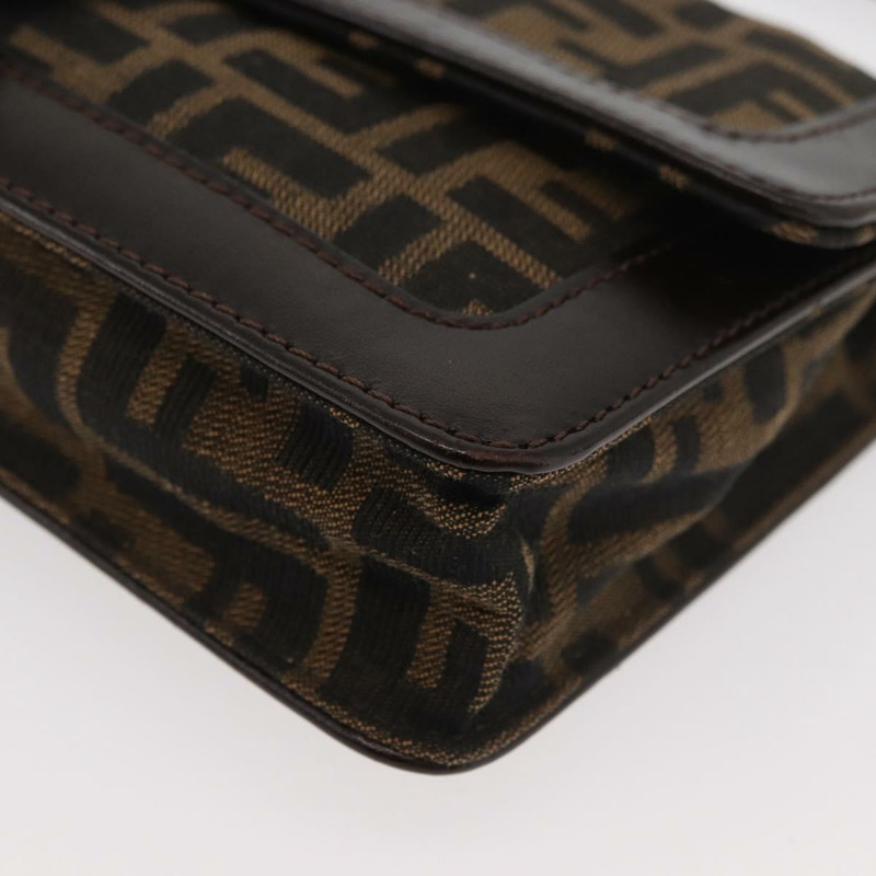 【日本直送】FENDI Zucca帆布Mamma Baguette單肩包 黑色棕色 正品 176746SAV-14