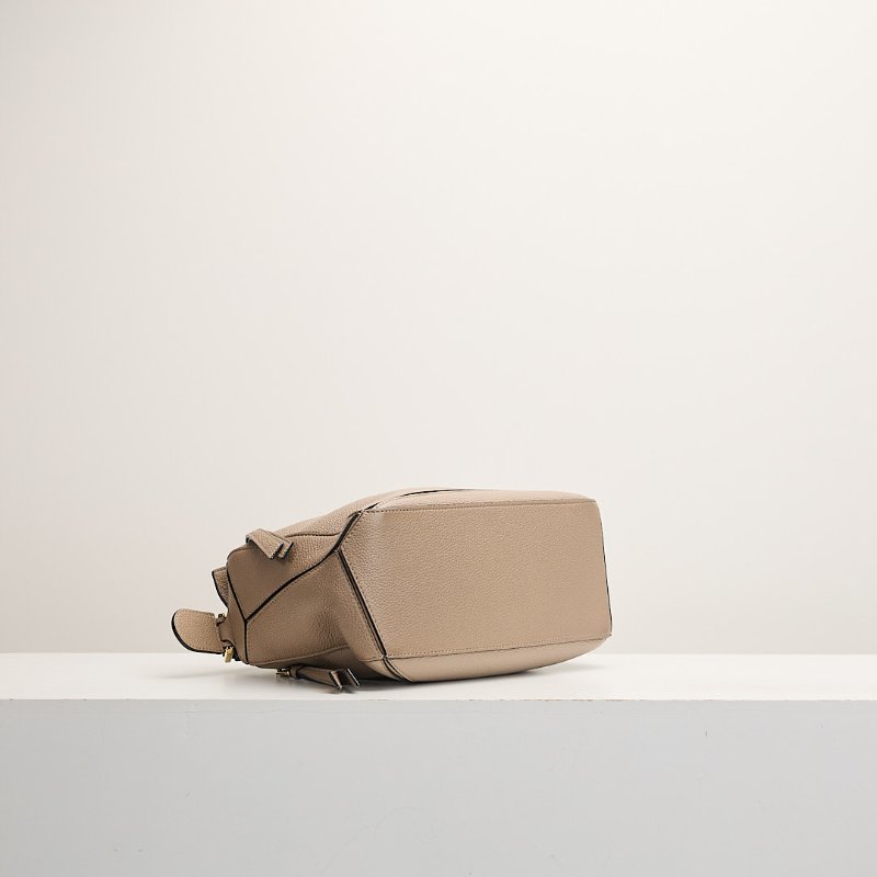 二手Loewe Puzzle small沙色-3
