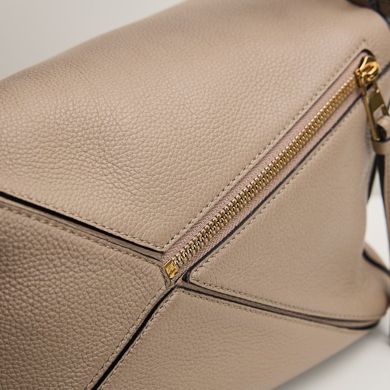 二手Loewe Puzzle small沙色-7