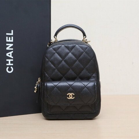 CHANEL 24C手提前口袋雙肩包黑色荔枝牛皮金扣肩背包