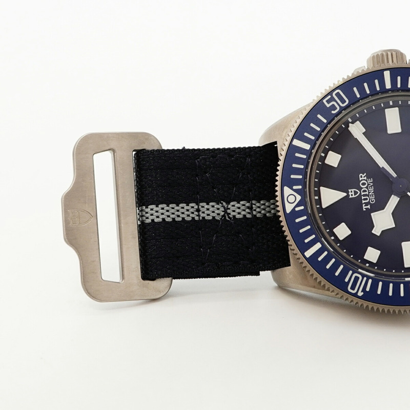 帝舵 Pelagos FXD 25707B 24 (25707B 24) 藍色錶盤男士腕錶-3