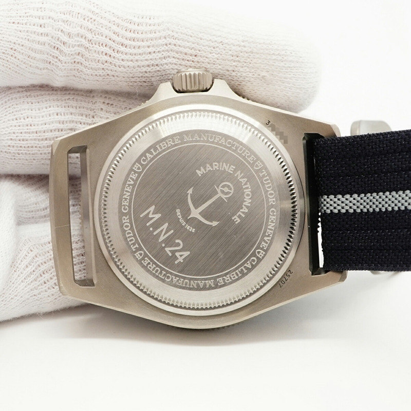 帝舵 Pelagos FXD 25707B 24 (25707B 24) 藍色錶盤男士腕錶-4