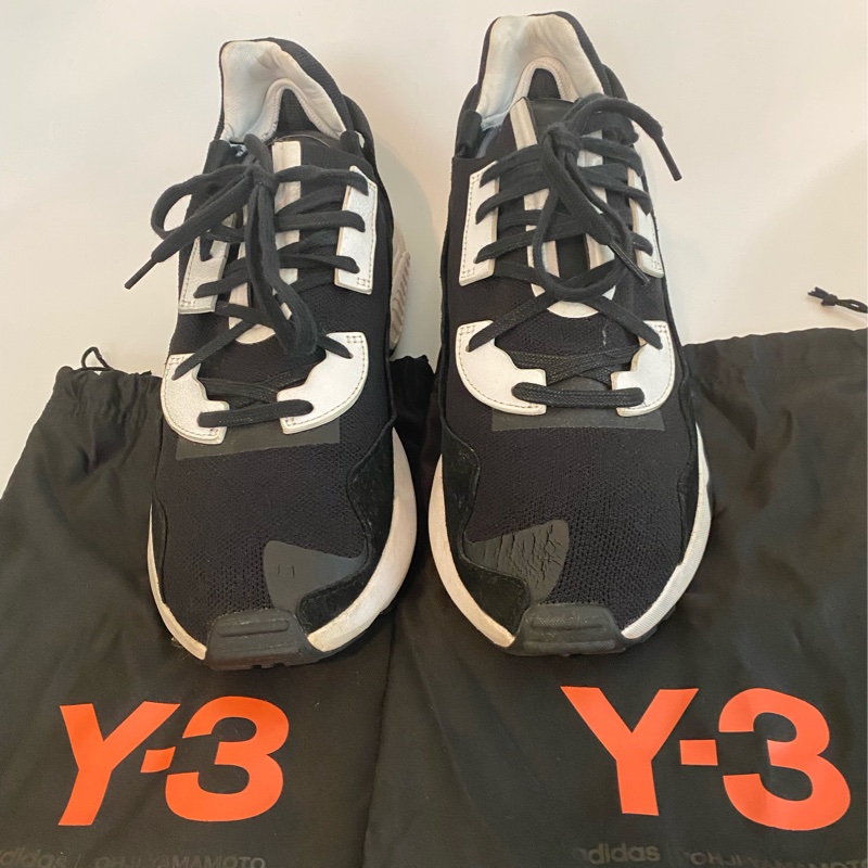 Y- 3 Trainers UK 9.5-0