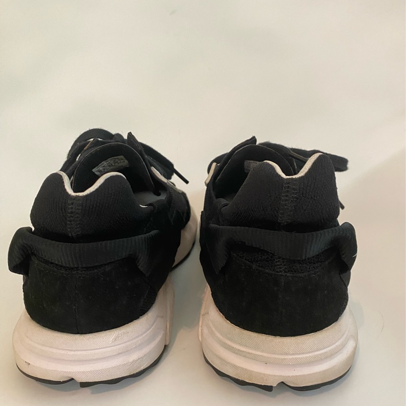 Y- 3 Trainers UK 9.5-3