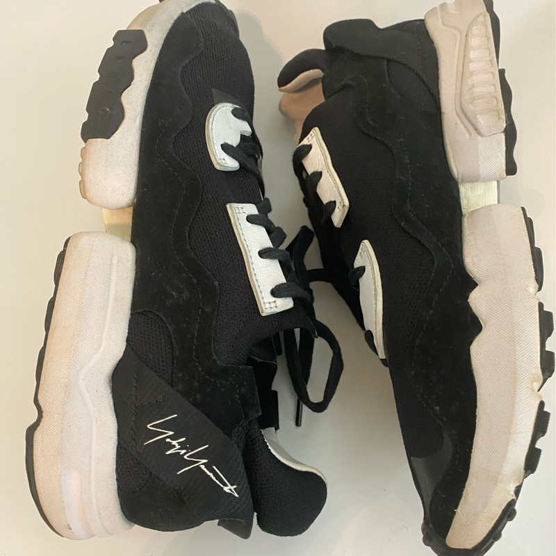 Y- 3 Trainers UK 9.5-5